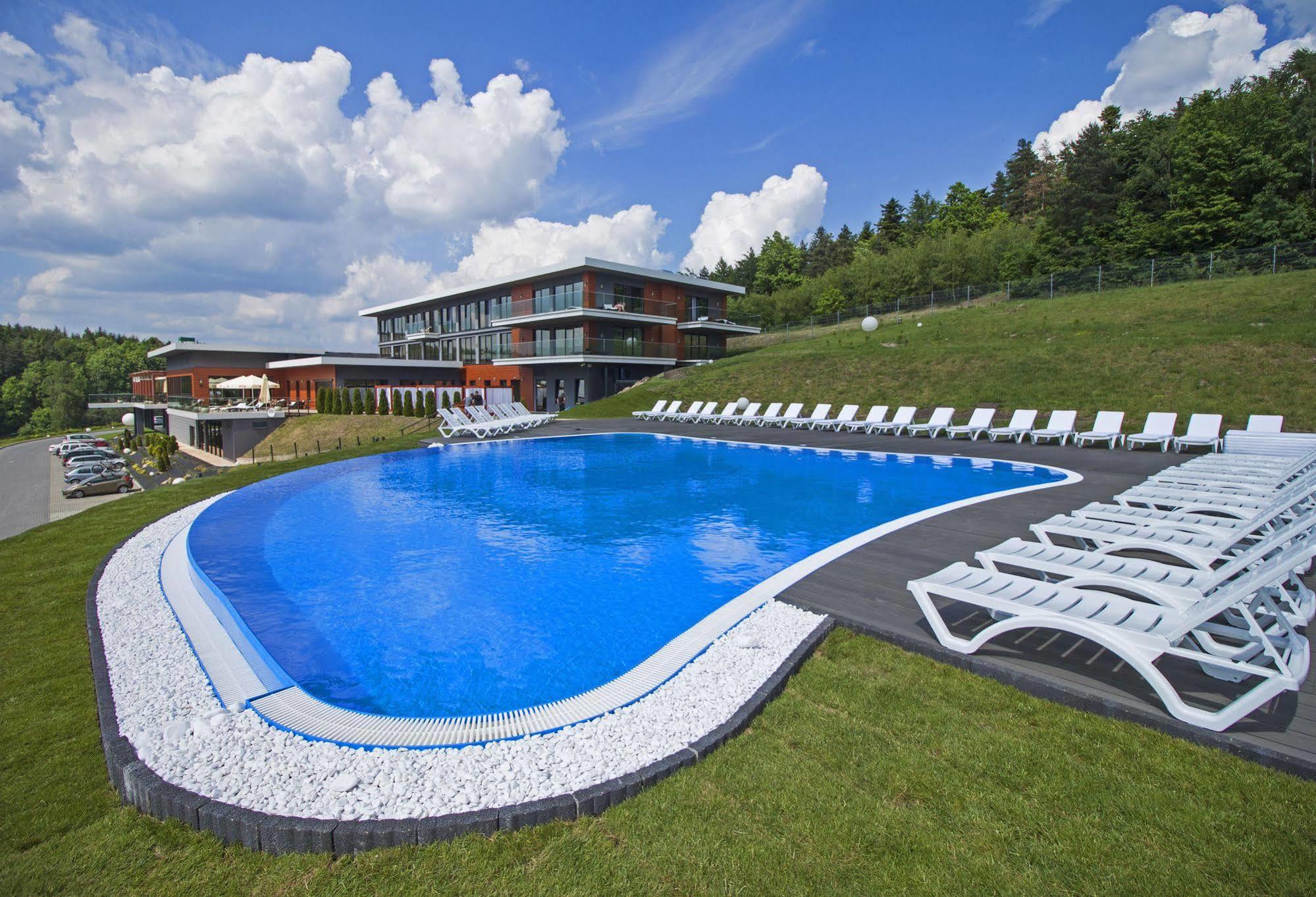 Odyssey Clubhotel Wellness & Spa Adults Only เคียลเซ ภายนอก รูปภาพ